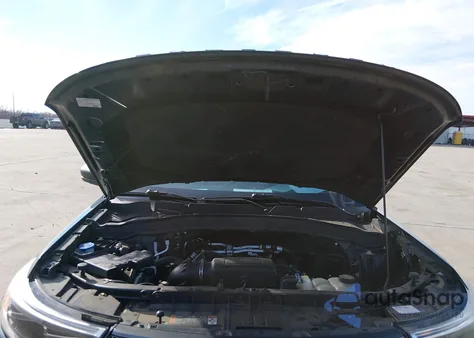 2021 Ford Explorer Xlt z USA, uszkodzony, nr VIN 1FMSK7DH9MGA33065